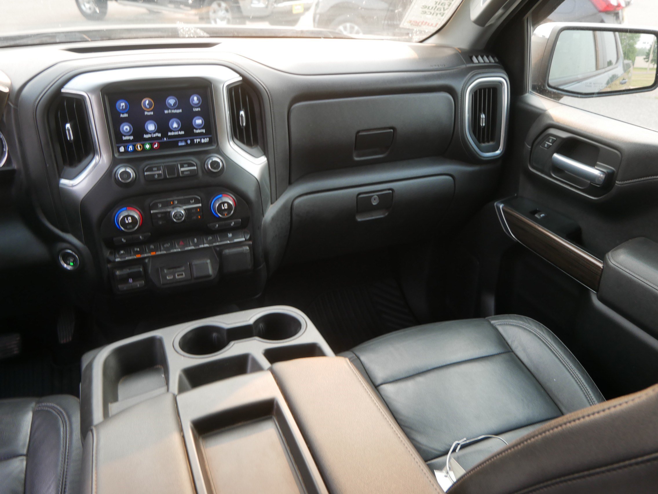 Used 2019 Chevrolet Silverado 1500 LT w/ Convenience Package AWD/4WD image 11