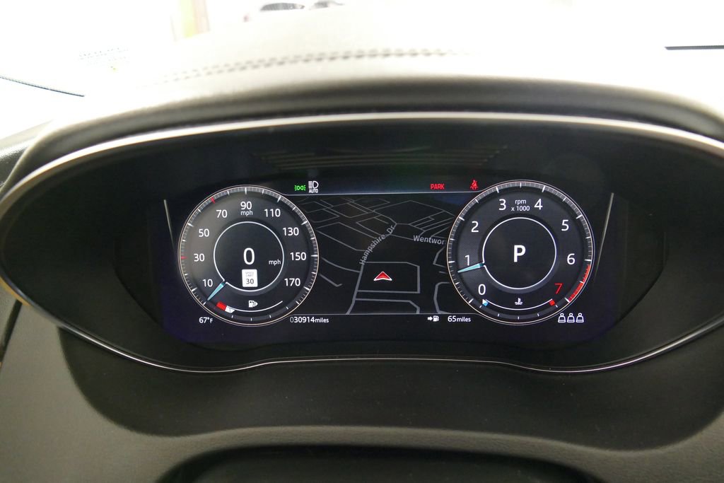 Used 2021 Jaguar E-PACE SE image 17