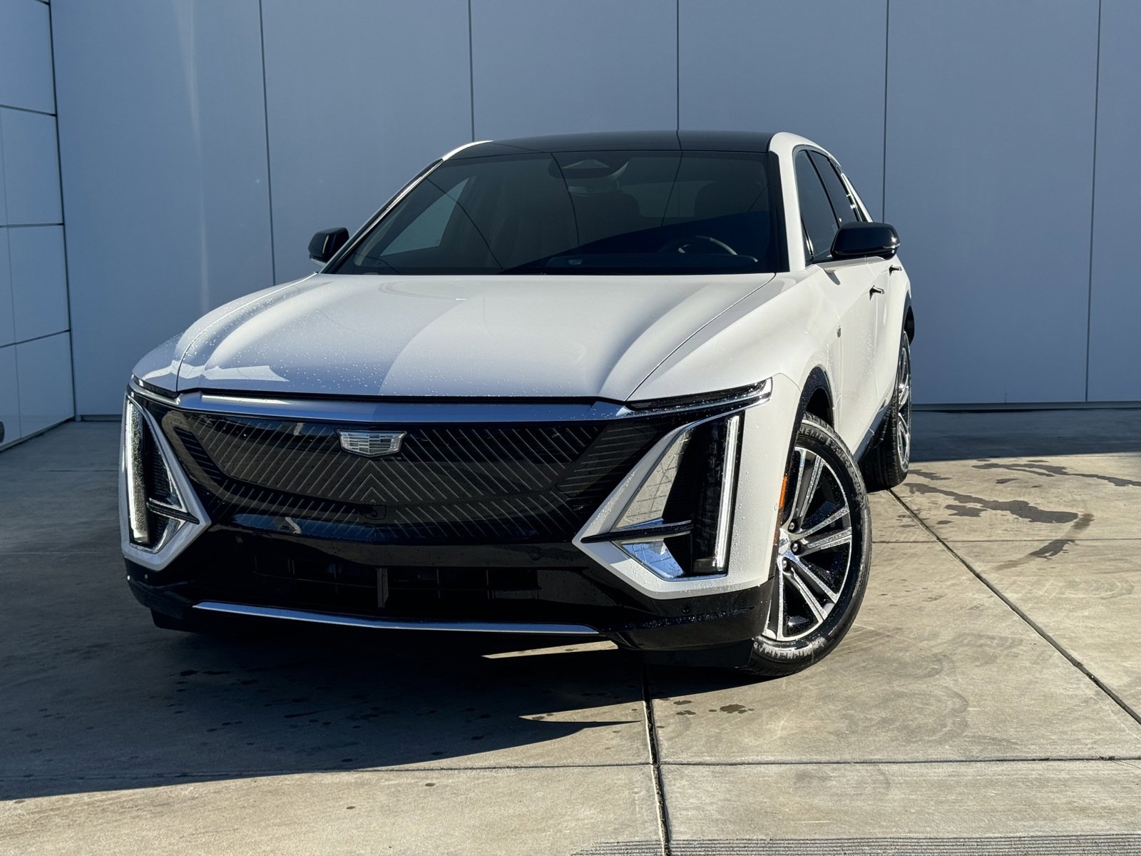 New 2025 Cadillac Lyriq Luxury