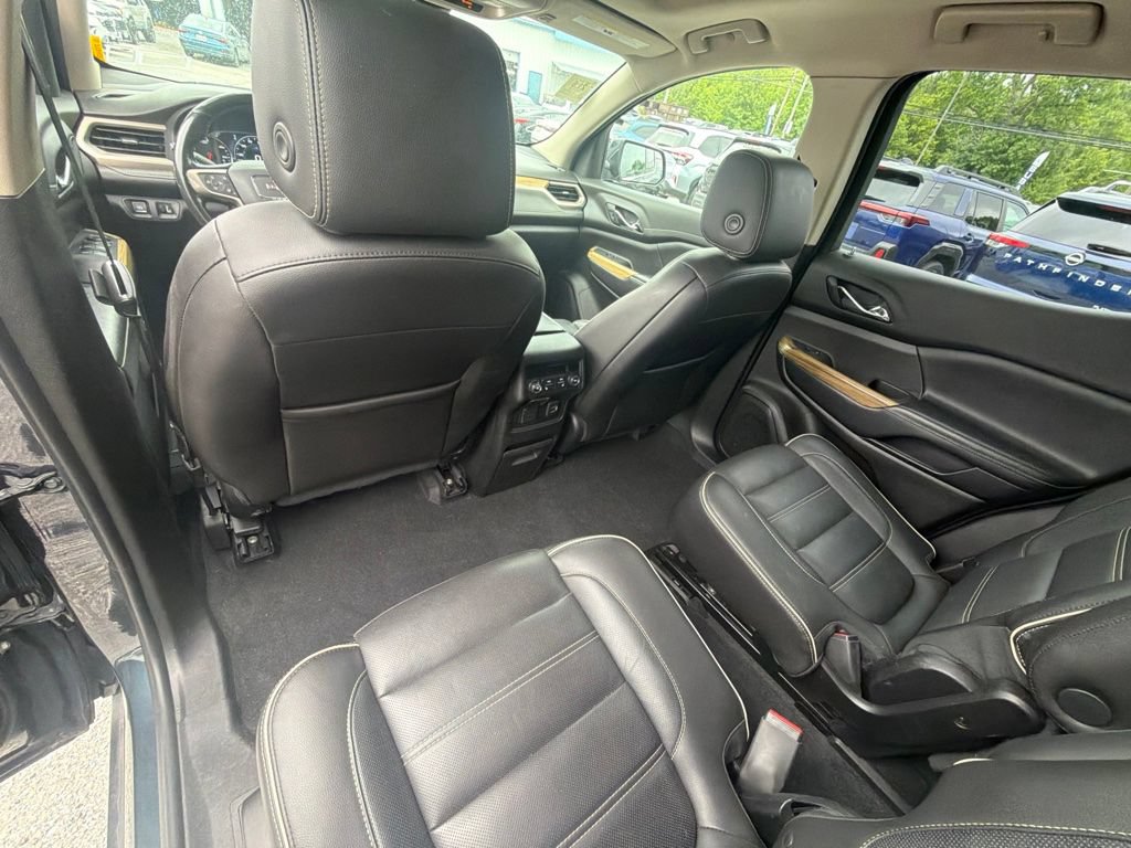 Used 2019 GMC Acadia Denali w/ Technology Package AWD/4WD image 7