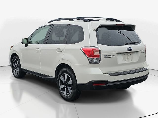 Used 2018 Subaru Forester 2.5i Premium AWD/4WD image 5