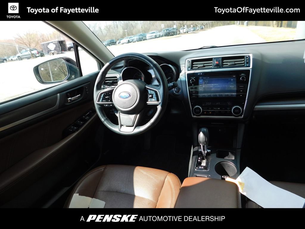 Used 2018 Subaru Outback 2.5i Touring w/ Popular Package #3 image 7