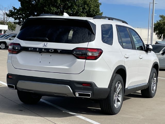 New 2026 Honda Pilot EX-L image 4
