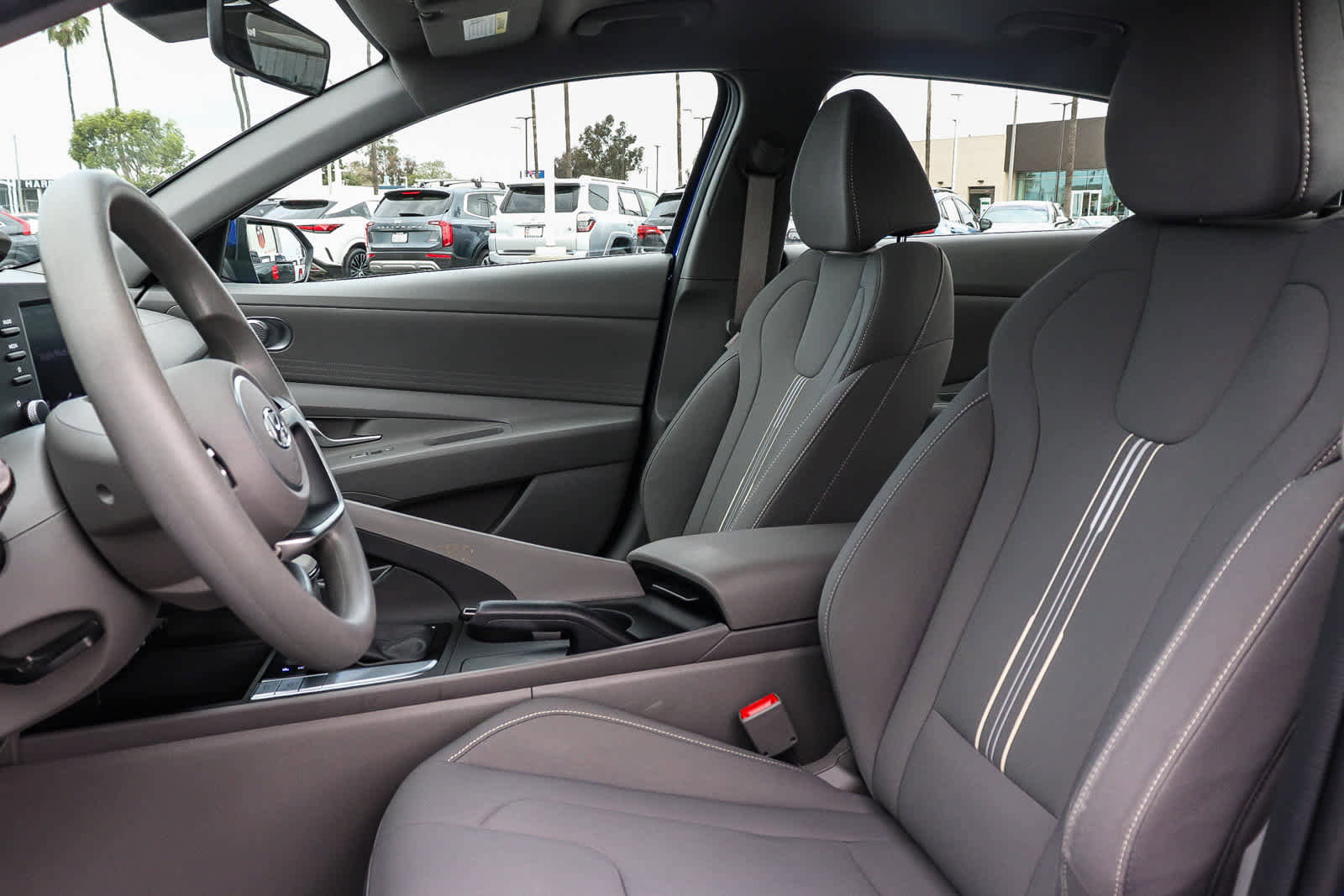 Used 2023 Hyundai Elantra SEL image 24