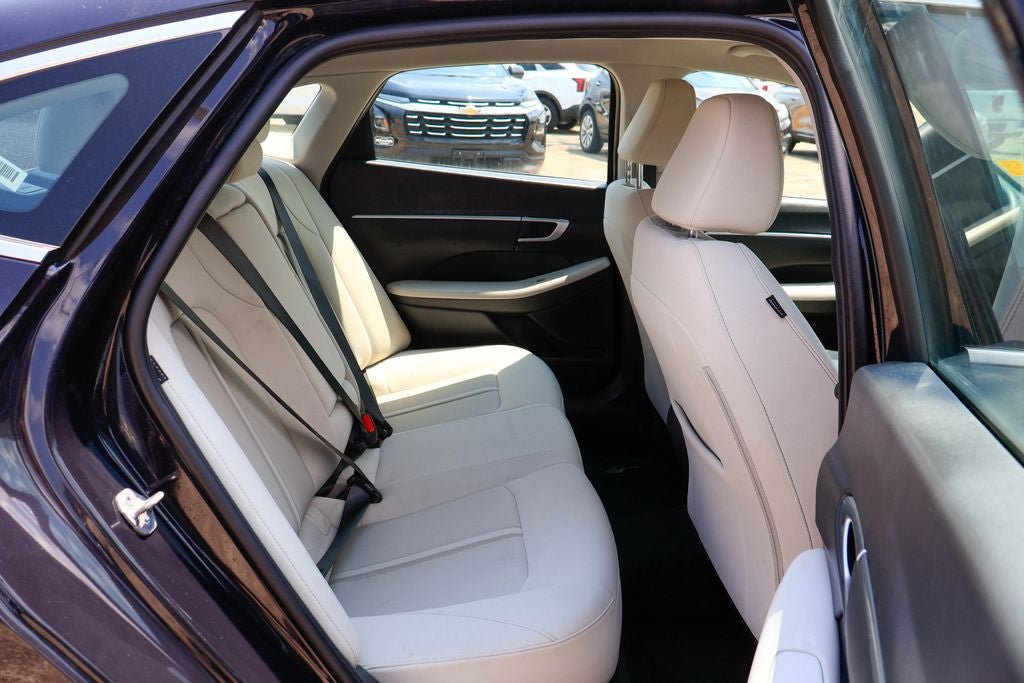 Used 2025 Hyundai Sonata SEL FWD image 10