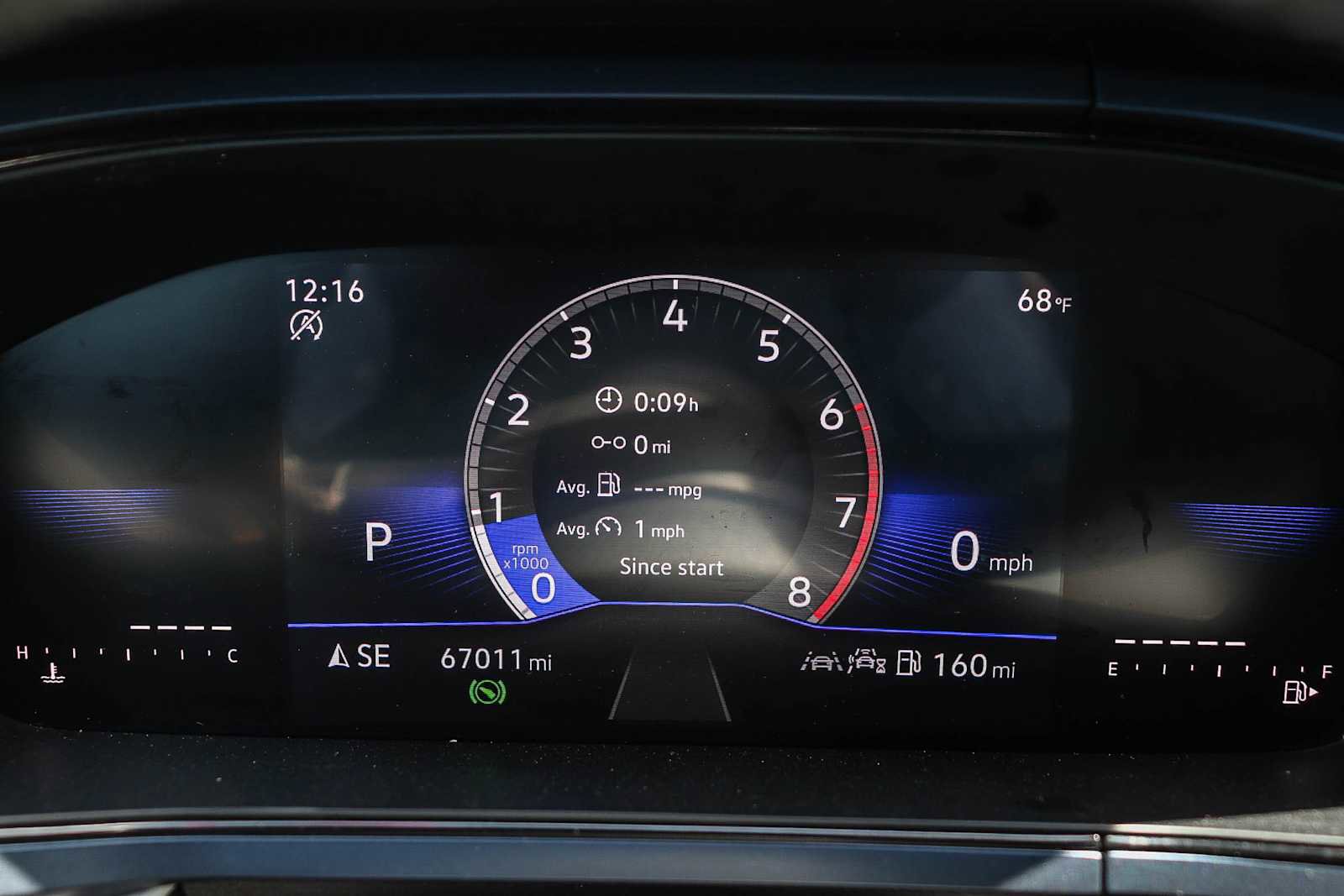 Certified 2024 Volkswagen Taos SE FWD image 20