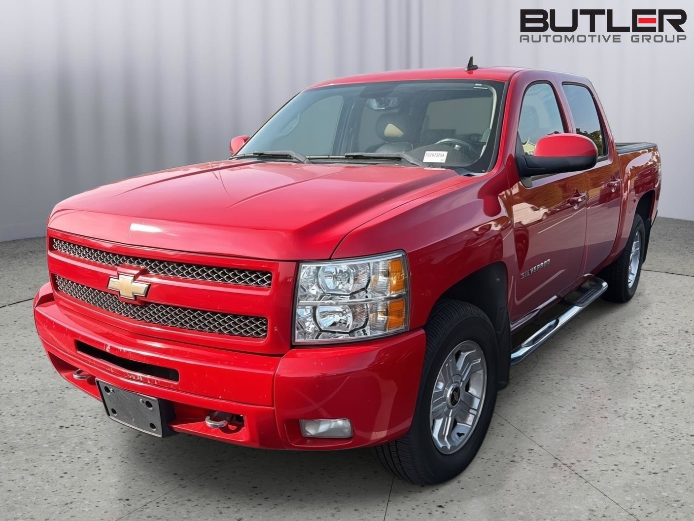 Used 2011 Chevrolet Silverado 1500 LTZ w/ Z71 Appearance Package AWD/4WD video 1
