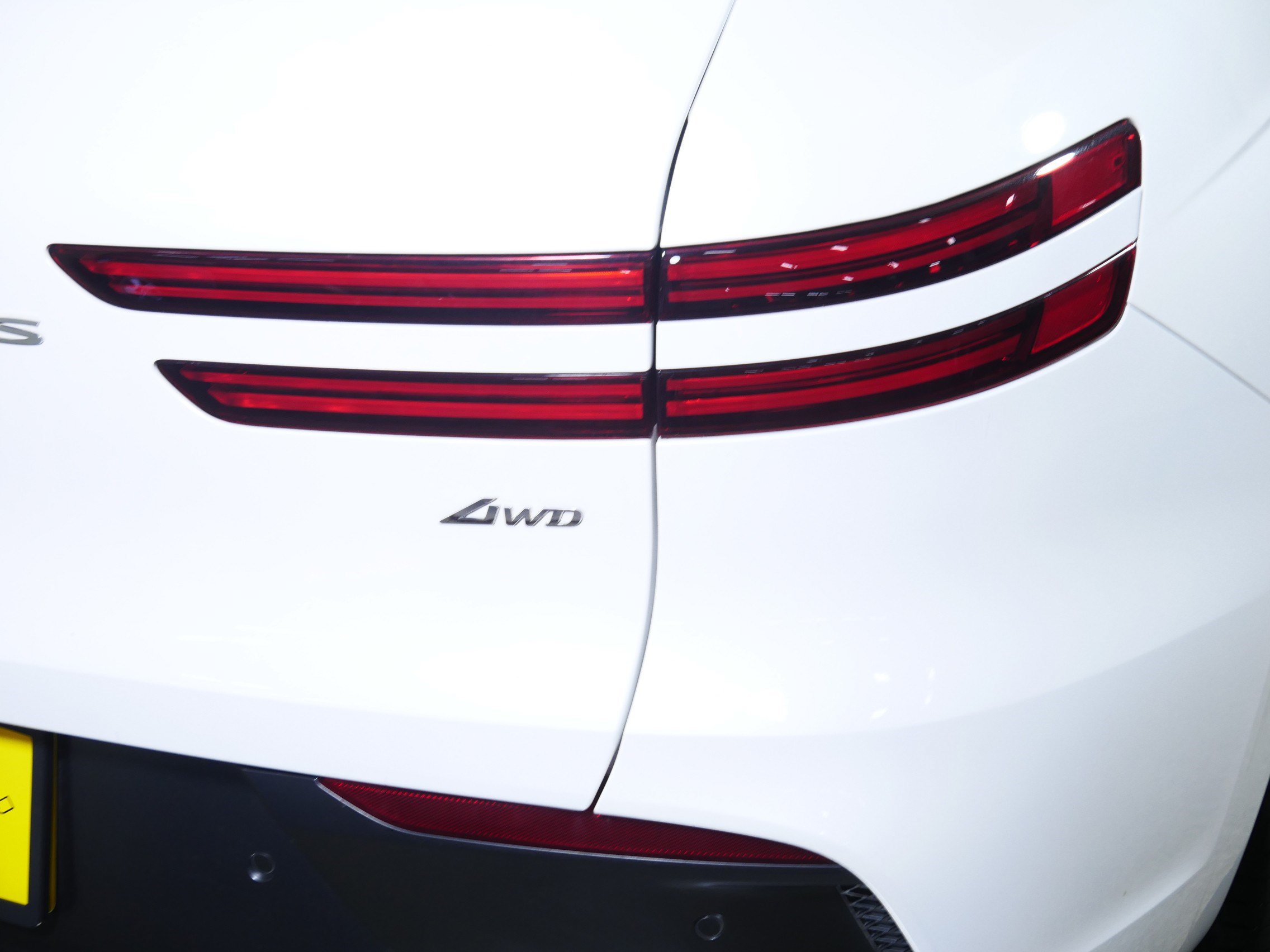 Certified 2026 Genesis GV70 2.5T Select AWD/4WD image 17