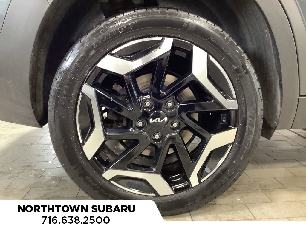 Used 2024 Kia Seltos SX image 29