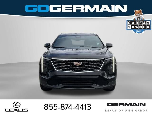 Used 2025 Cadillac XT4 Premium Luxury image 11