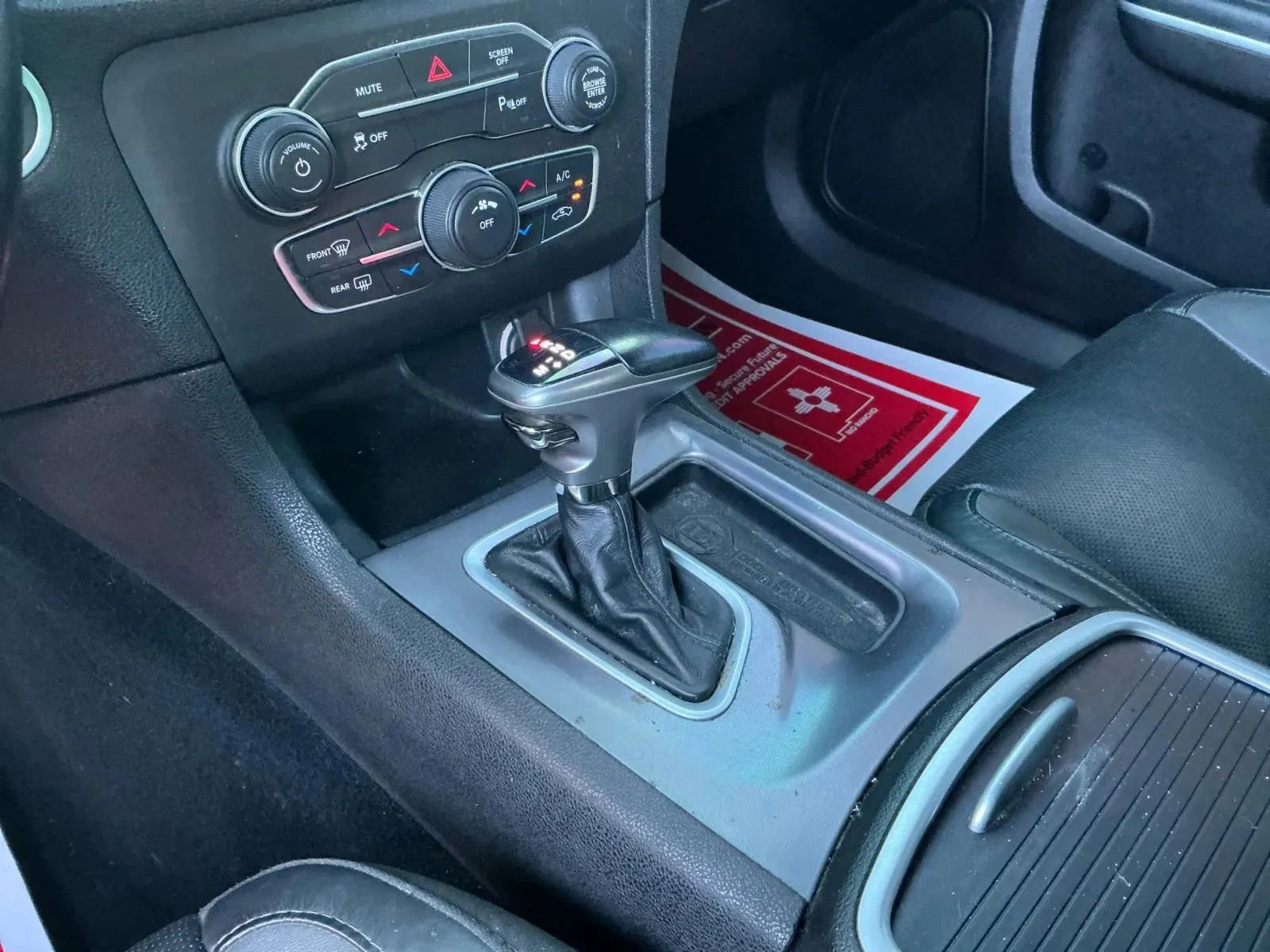 Used 2021 Dodge Charger SXT w/ Leather Interior Group image 30