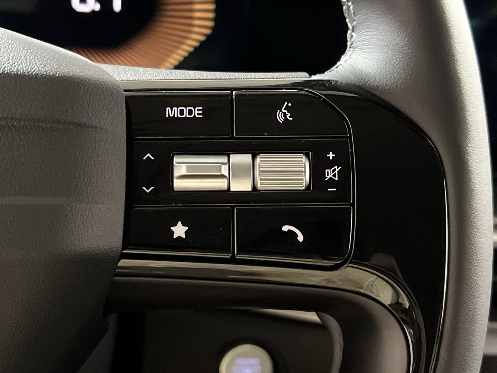 New 2026 Kia Sorento S image 29