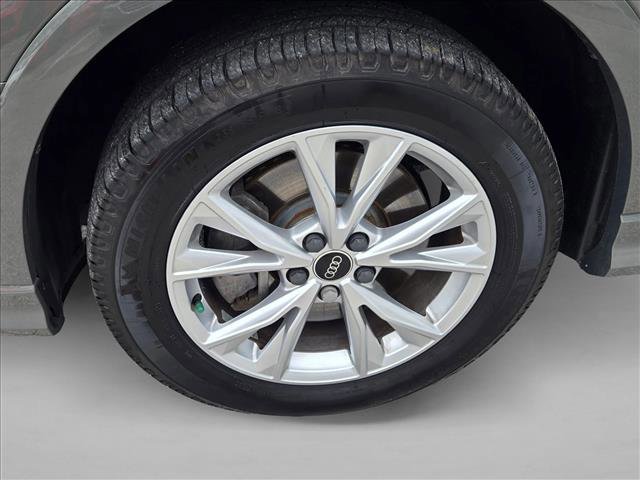 Used 2022 Audi Q3 2.0T Premium AWD/4WD image 22