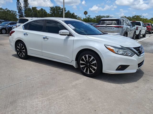 Used 2018 Nissan Altima 2.5 SV w/ 2.5 SV Technology Package
