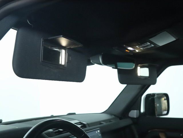 Used 2023 Land Rover Defender 130 X-Dynamic SE AWD/4WD image 21