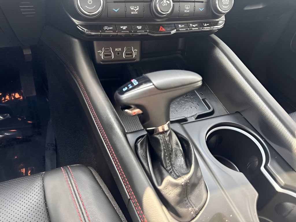 Used 2025 Dodge Durango GT AWD/4WD image 15