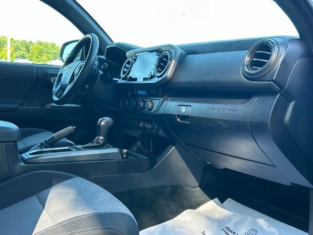 Certified 2023 Toyota Tacoma TRD Sport AWD/4WD image 34
