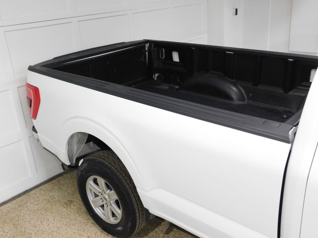 Used 2023 Ford F150 XLT w/ Trailer Tow Package image 9