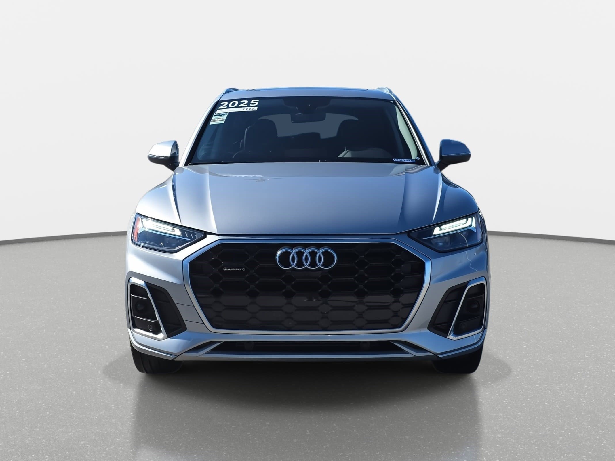 Certified 2025 Audi Q5 2.0T Premium Plus w/ Premium Plus Package image 2