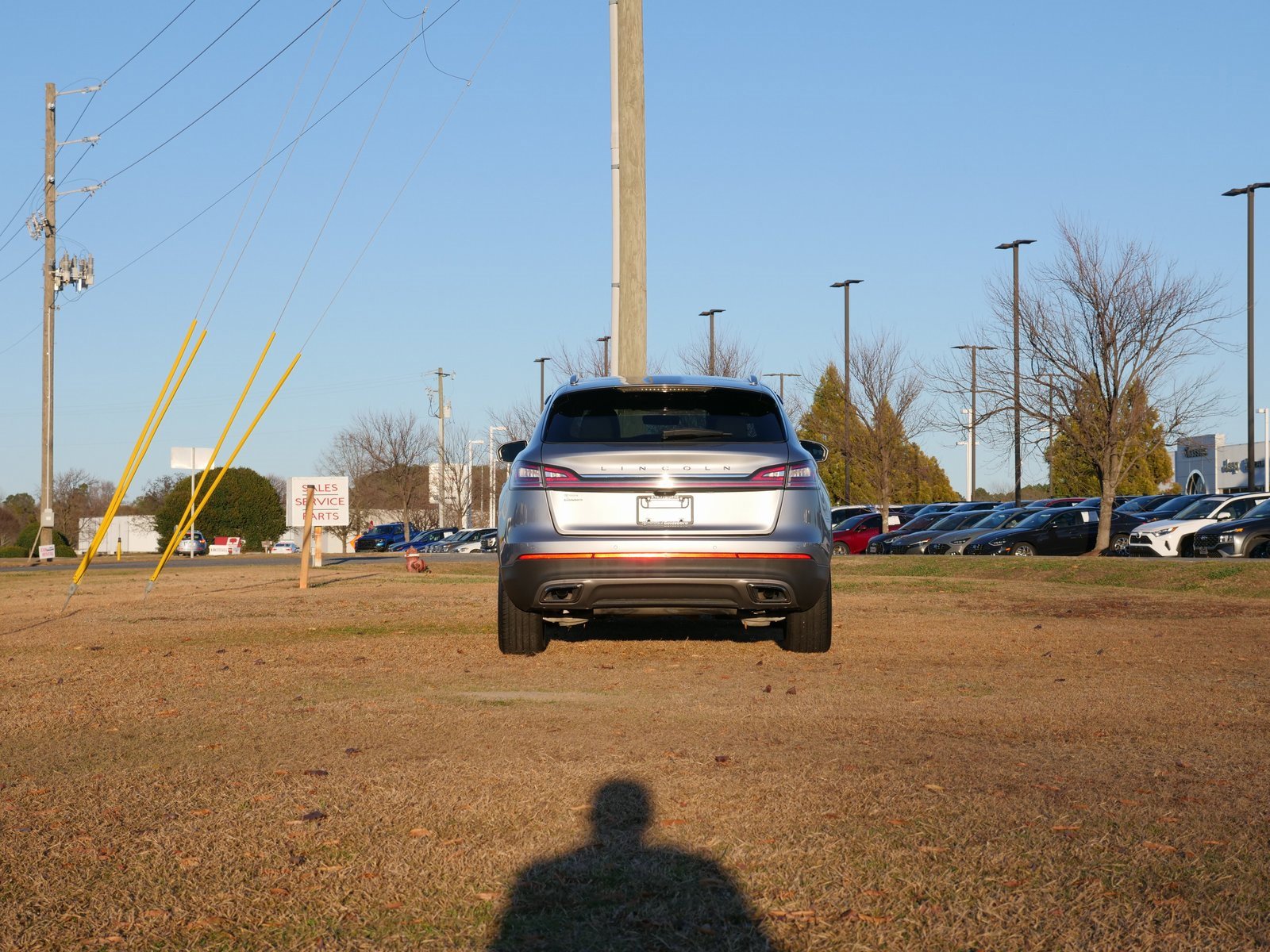 Used 2021 Lincoln Nautilus FWD w/ Equipment Group 101A image 4