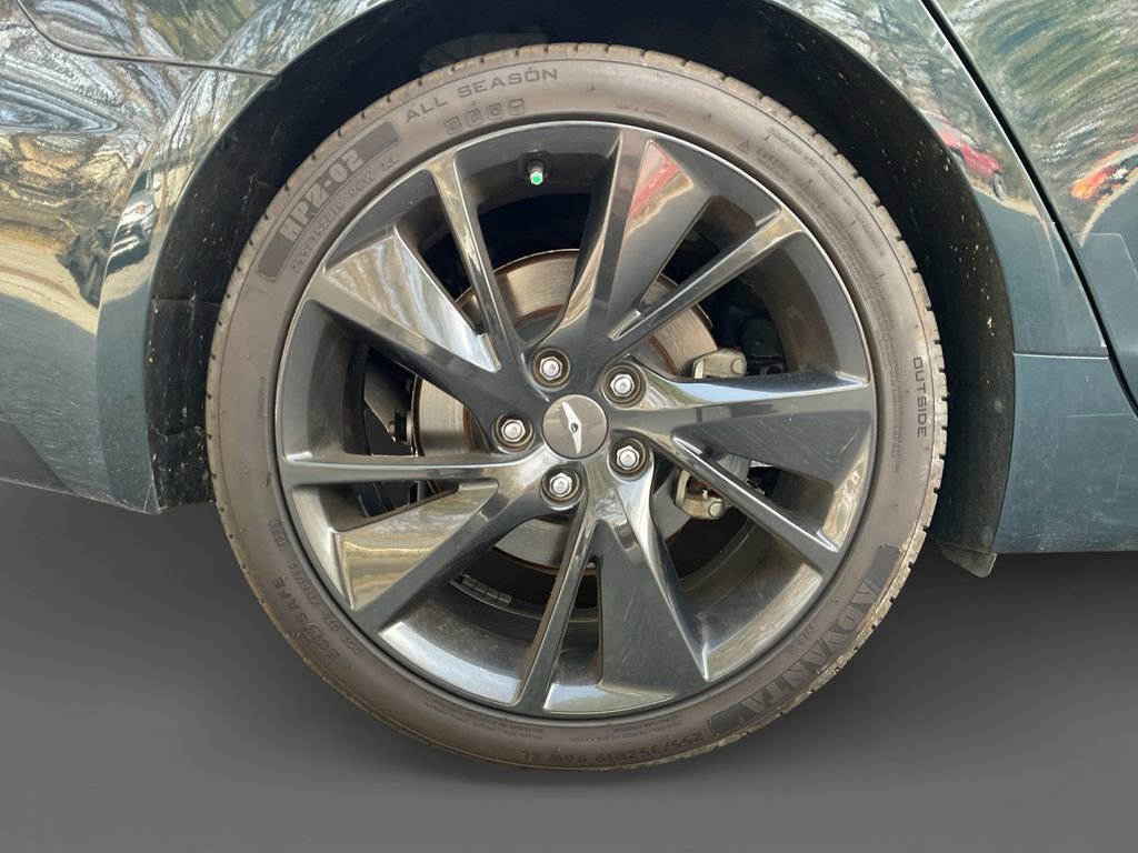 Used 2023 Genesis G70 2.0T w/ Sport Prestige Package image 10