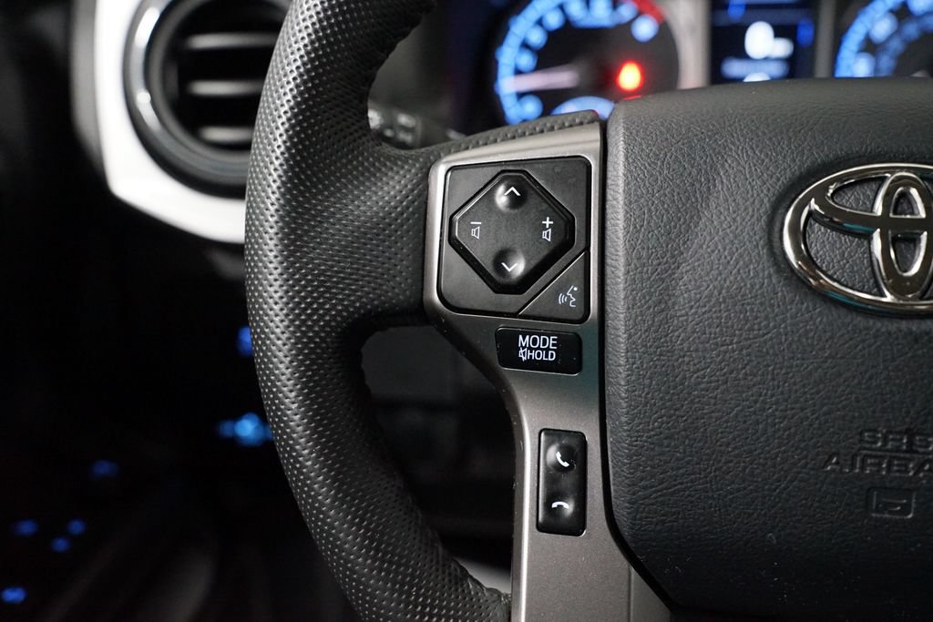 Used 2023 Toyota Tacoma SR5 w/ Technology Package RWD image 15