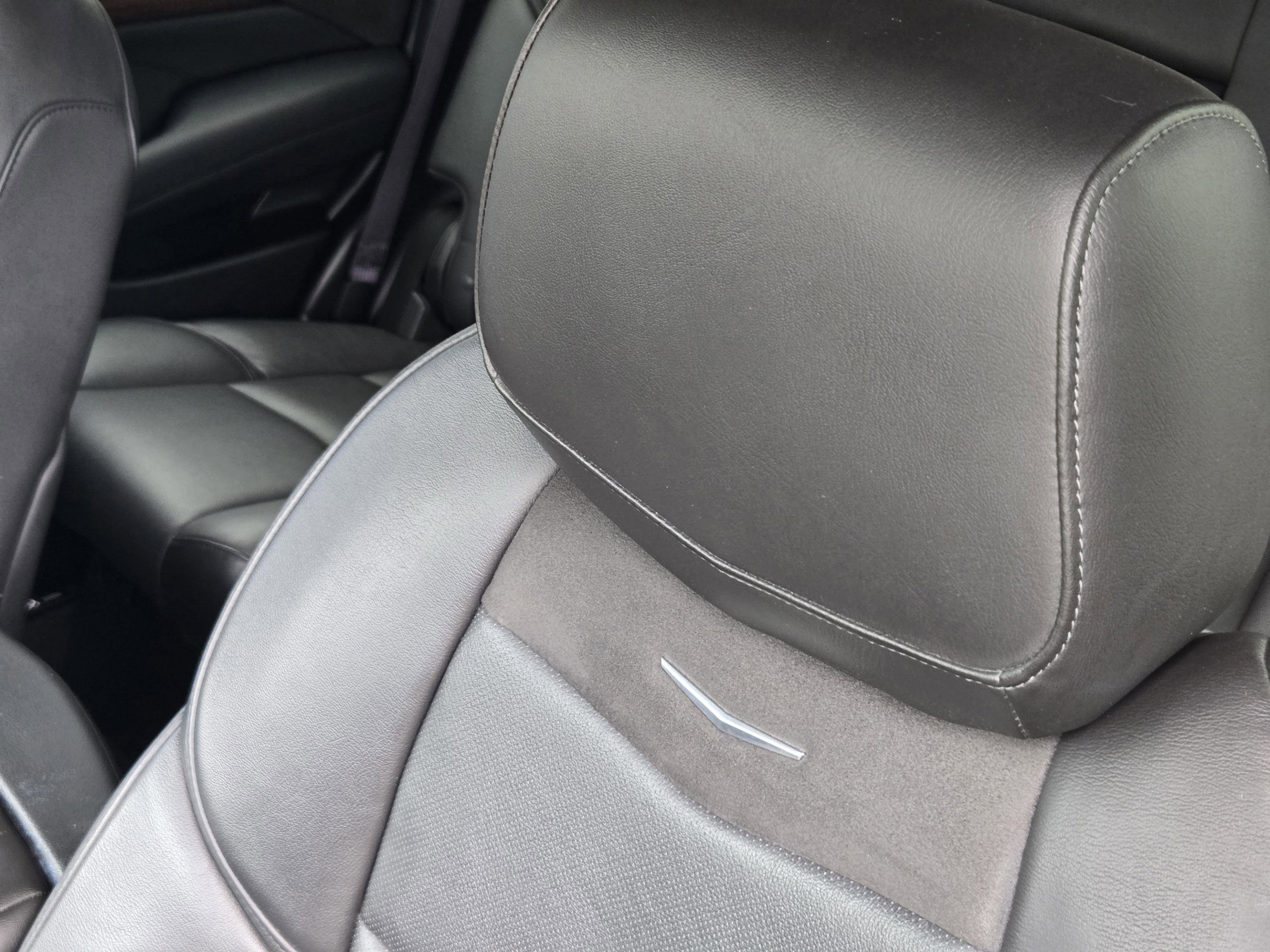 Used 2016 Cadillac Escalade Premium image 21