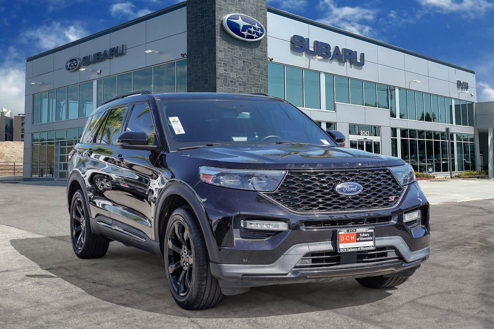 Used 2023 Ford Explorer ST w/ Equipment Group 401A image 3