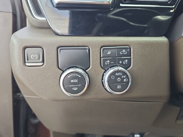 Certified 2024 GMC Sierra 2500 SLT w/ Texas SLT Premium Package RWD image 24
