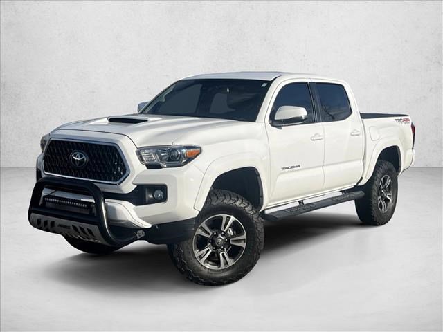 Used 2019 Toyota Tacoma TRD Sport image 1