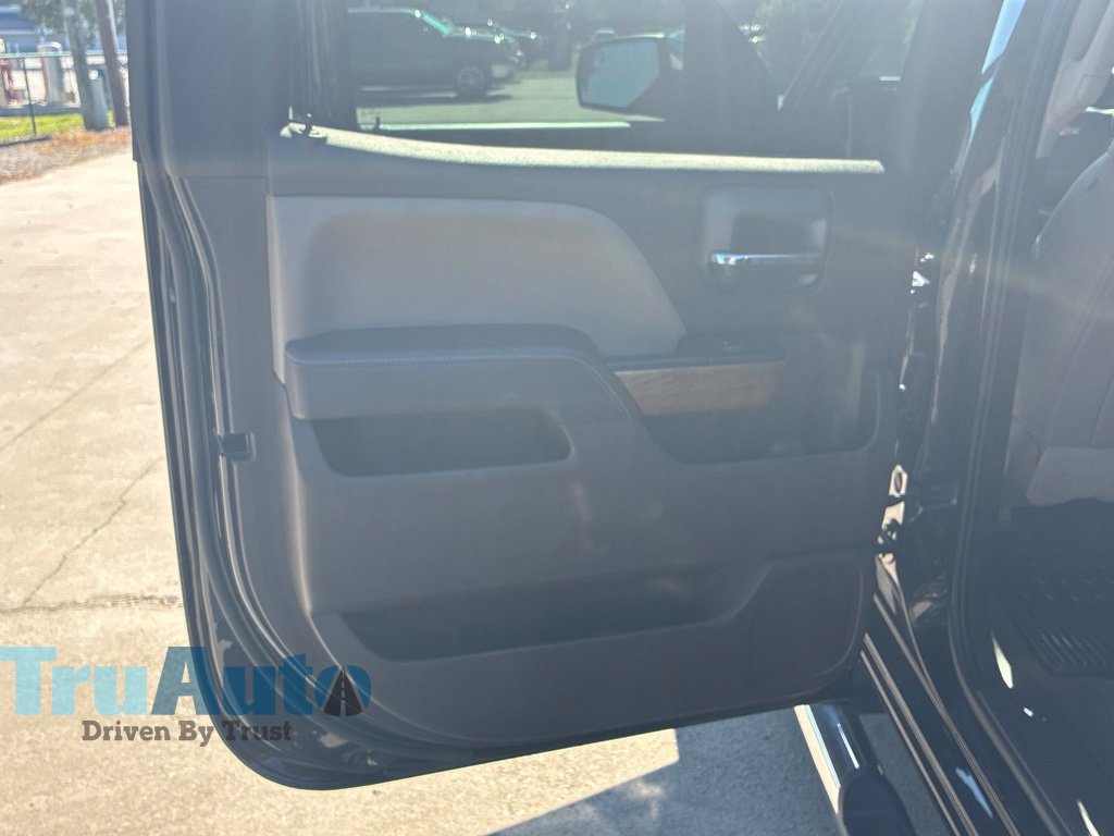 Used 2017 Chevrolet Silverado 1500 LTZ w/ Sport Package AWD/4WD image 39