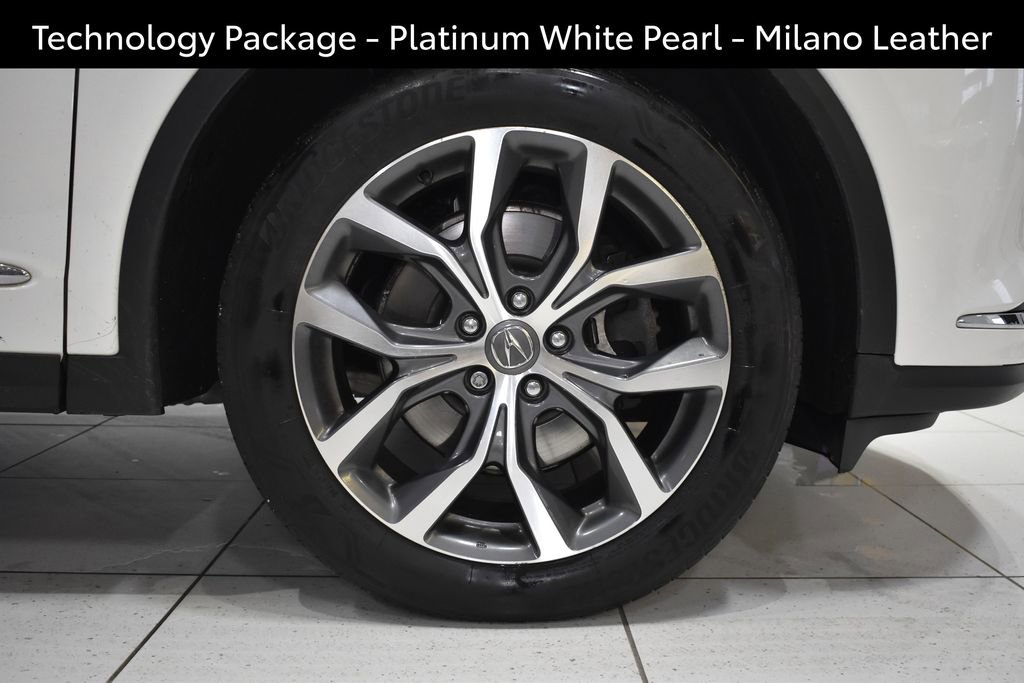 Used 2022 Acura MDX SH-AWD w/ Technology Package image 11