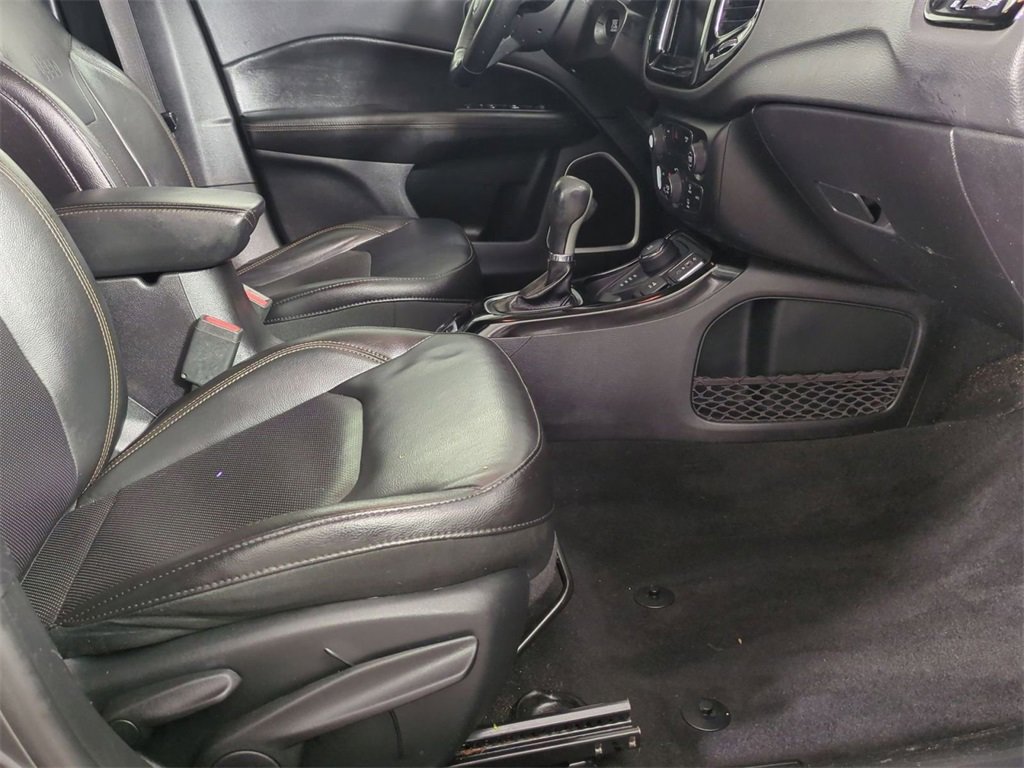 Used 2019 Jeep Compass Limited image 24