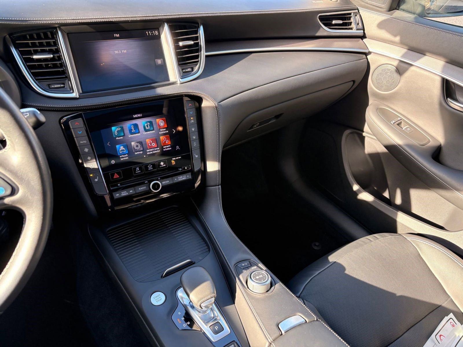 Used 2022 INFINITI QX50 Luxe image 25