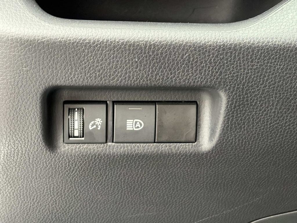 Used 2024 Toyota RAV4 SE AWD/4WD image 21