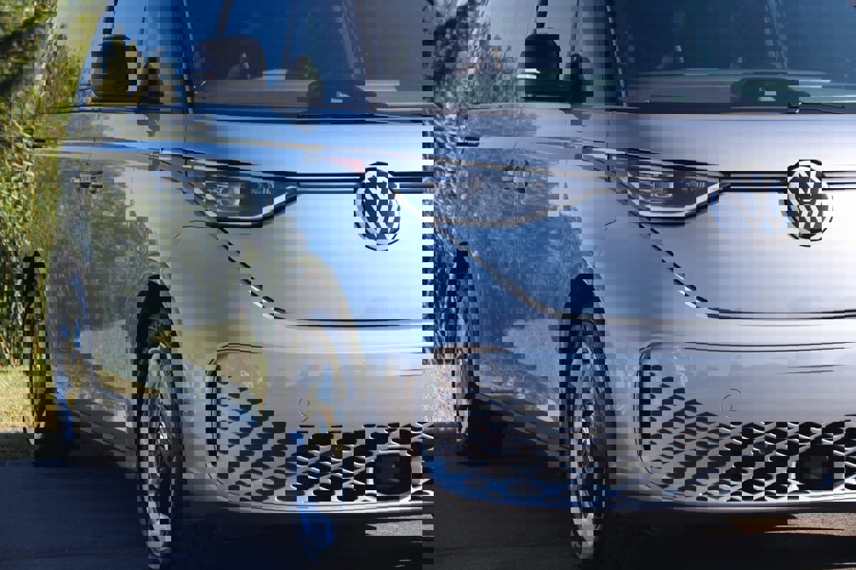 Used 2025 Volkswagen ID. Buzz Pro S image 67