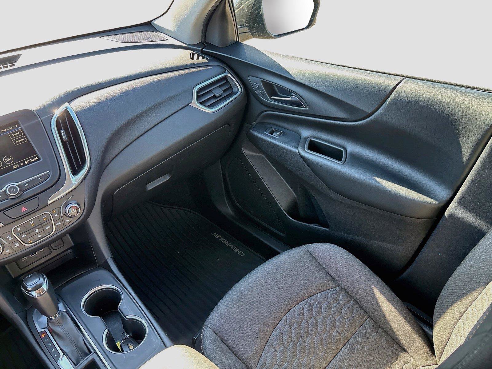 Used 2019 Chevrolet Equinox LT AWD/4WD image 24