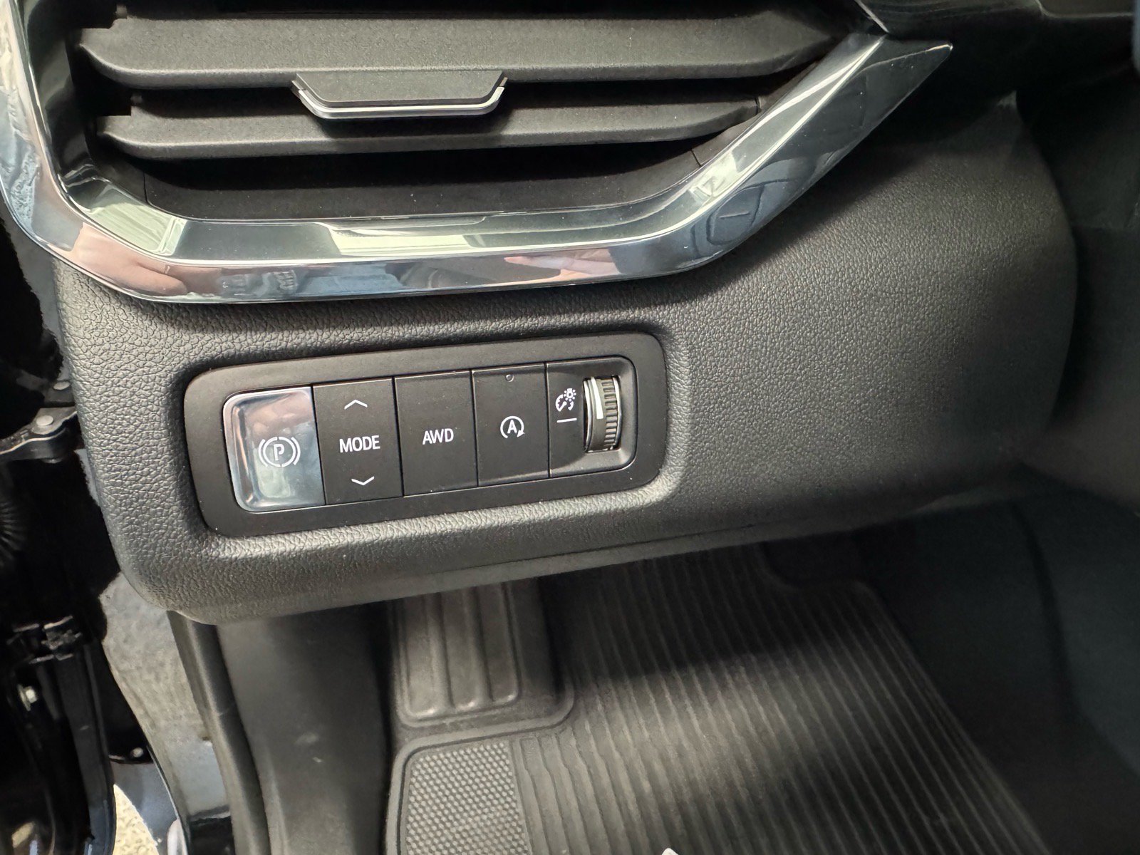 New 2026 GMC Acadia Elevation w/ Elevation Premium Package AWD/4WD image 18