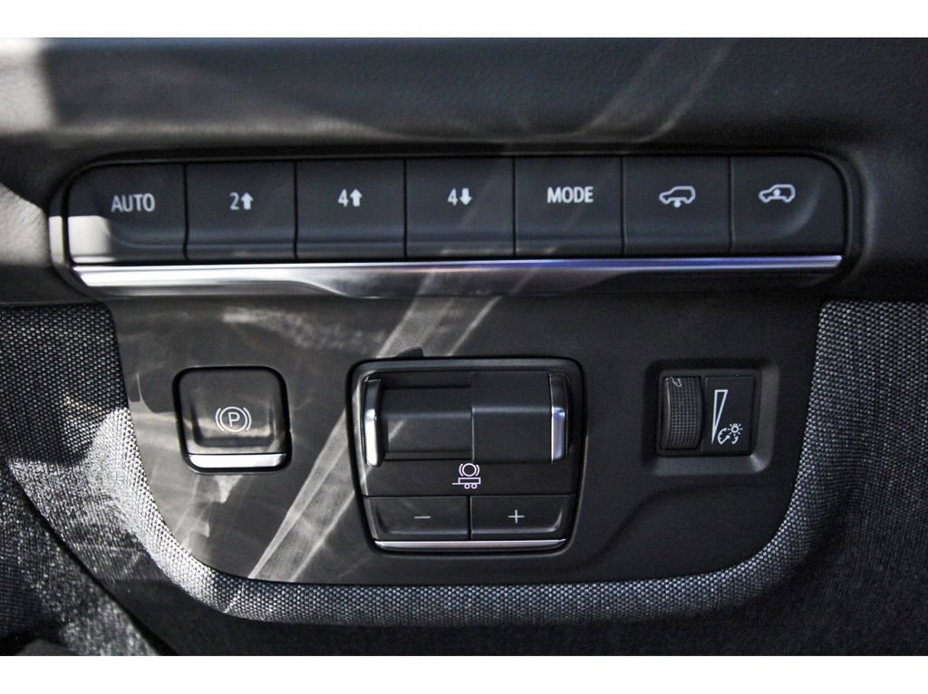 New 2026 Cadillac Escalade ESV Platinum Sport w/ LPO, ONYX Package image 15