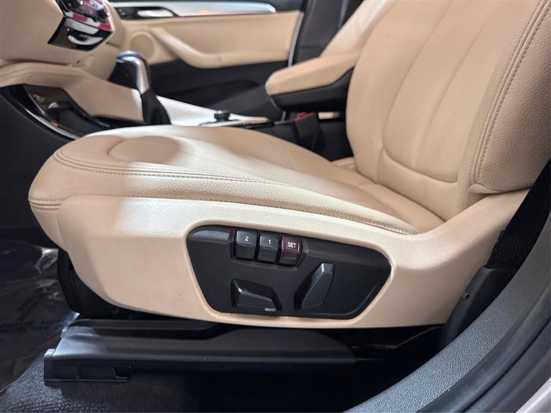 Used 2016 BMW X1 xDrive28i AWD/4WD image 17