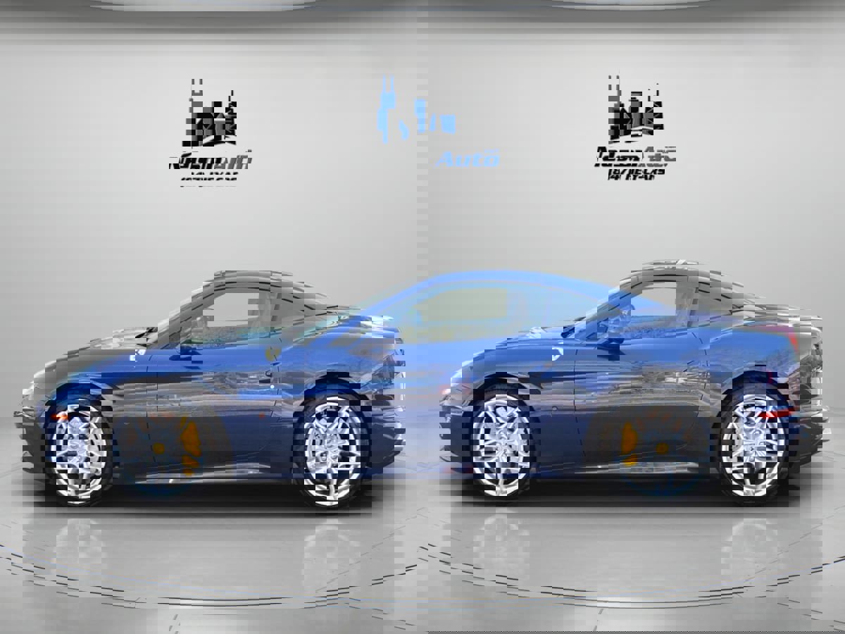 Used 2017 Ferrari California T image 8