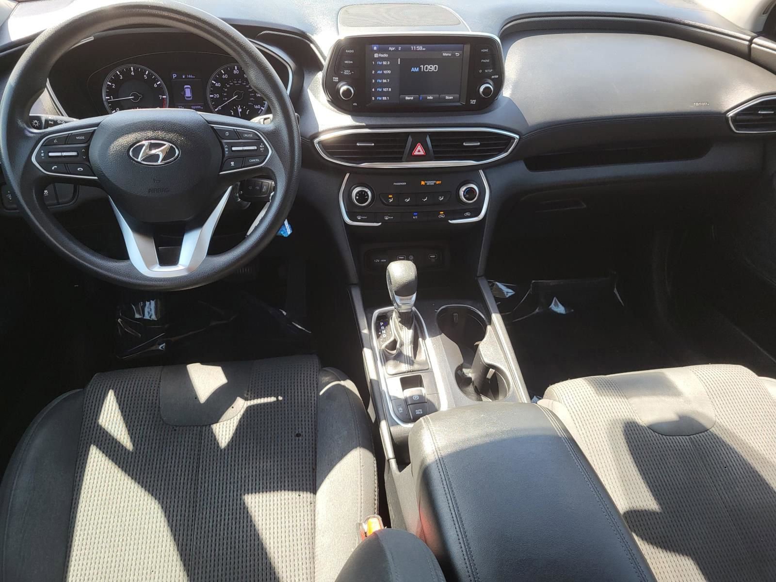 Used 2020 Hyundai Santa Fe SE FWD image 15