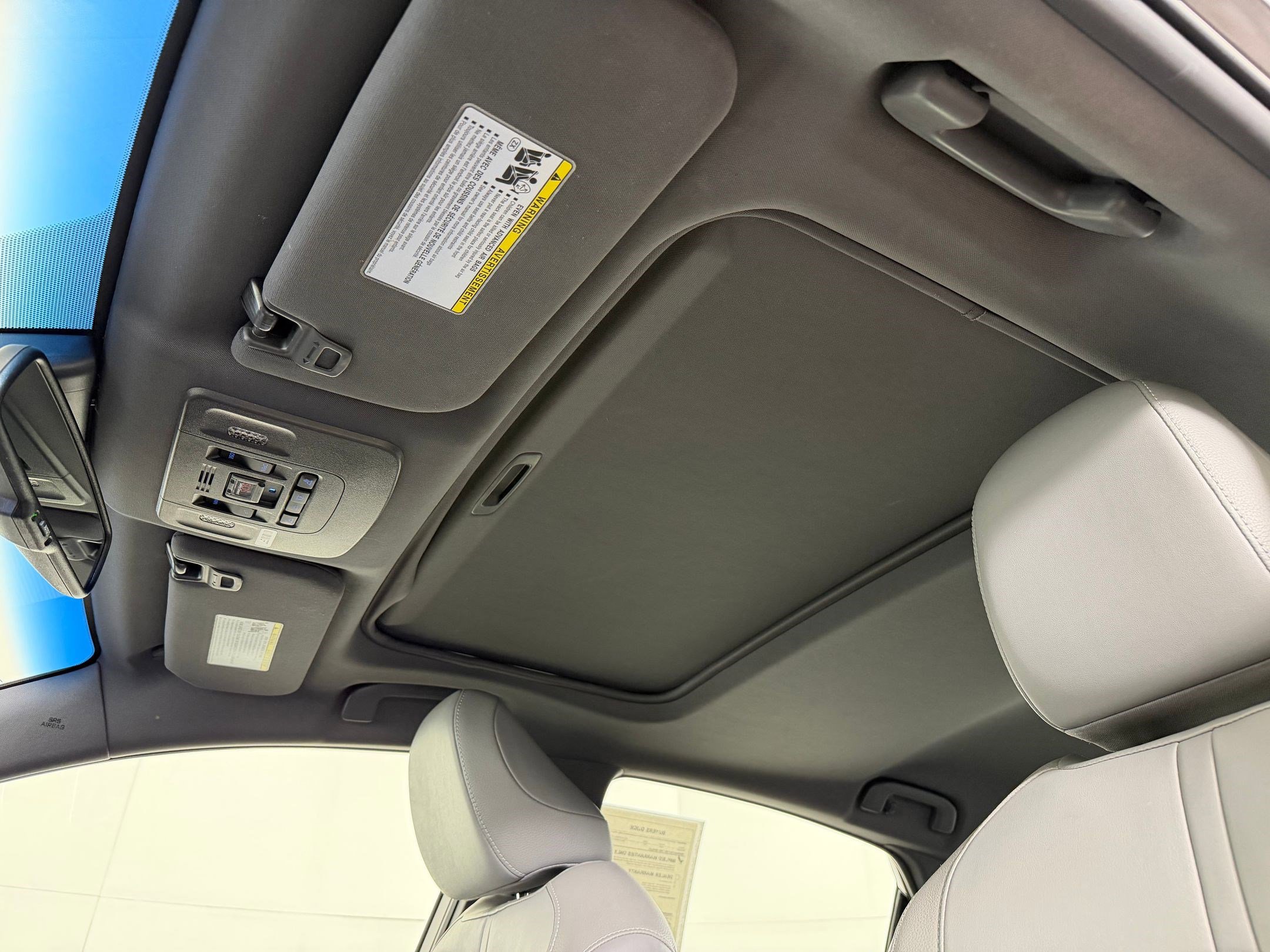 Used 2020 Toyota Avalon XLE w/ Moonroof Package FWD image 26