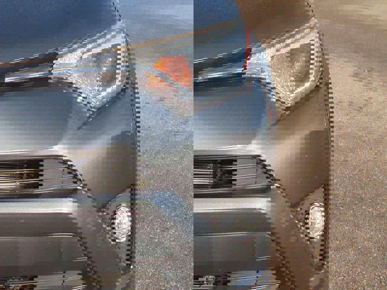 Used 2018 Toyota RAV4 XLE image 10