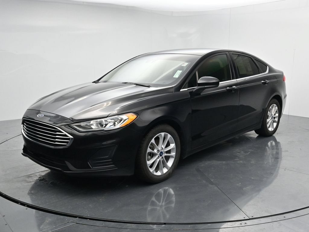 Used 2020 Ford Fusion SE FWD image 4
