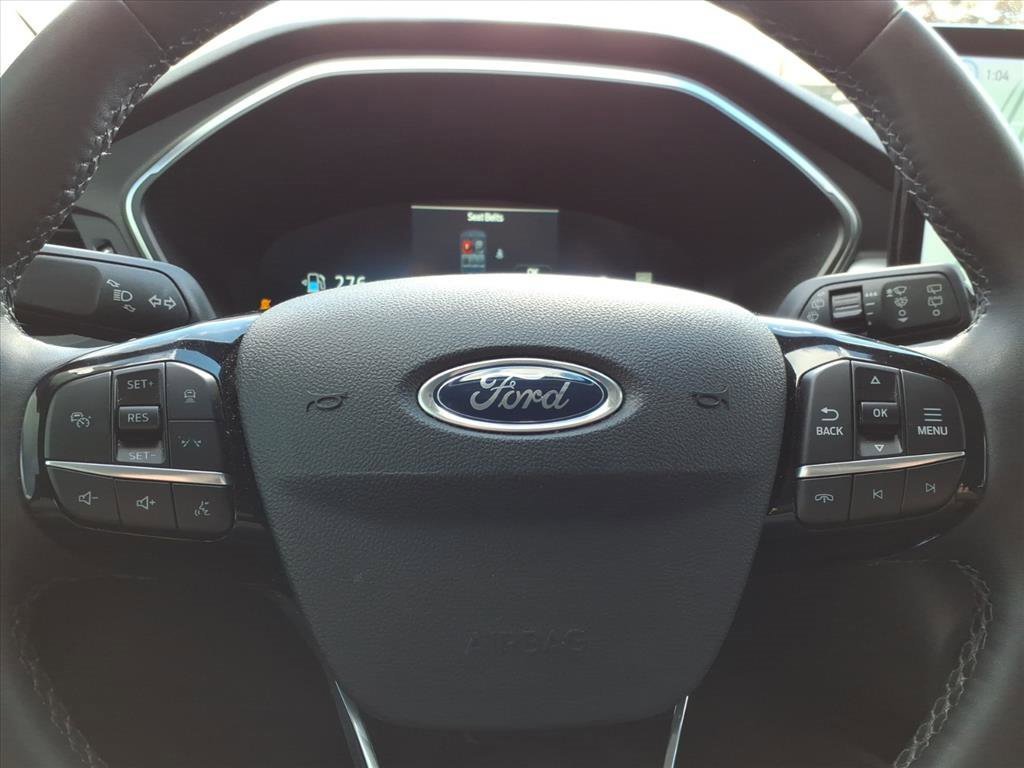 Used 2023 Ford Escape Platinum image 18