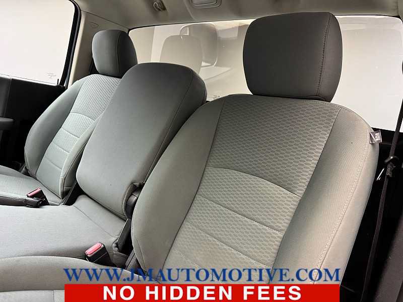 Used 2017 RAM 2500 Tradesman w/ Chrome Appearance Group AWD/4WD image 14