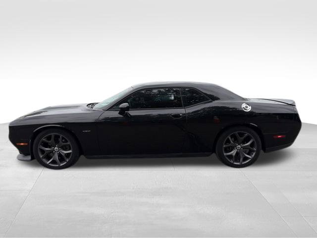Used 2019 Dodge Challenger R/T RWD image 6