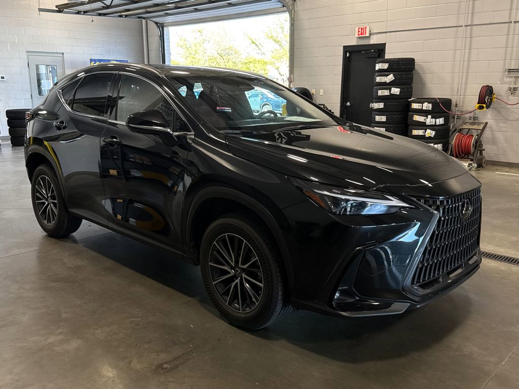 Used 2024 Lexus NX 350 AWD w/ Vision Package image 3
