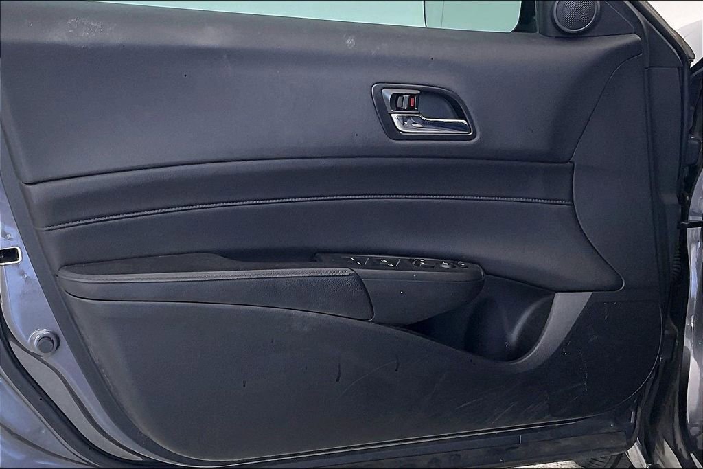 Used 2017 Acura ILX image 21